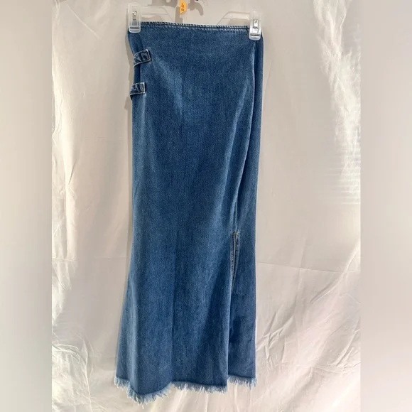 New Understated Leather Western Maxi Skirt in Summer Sky Blue denim split hem - Picture 4 of 6